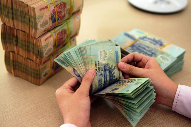To gain Vietnamese citizenship, are foreign citizens required to prove income?